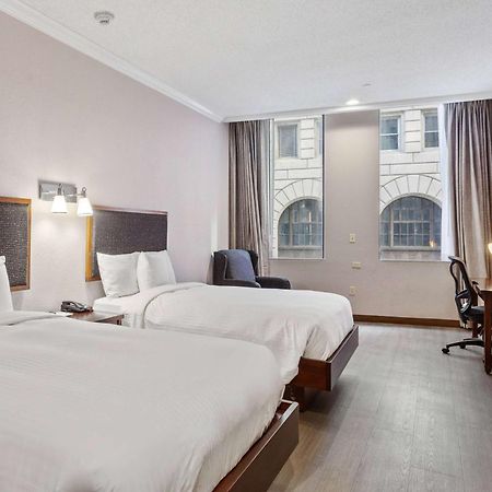 Hotel Wyndham Garden Baronne Plaza à La Nouvelle-Orléans Extérieur photo