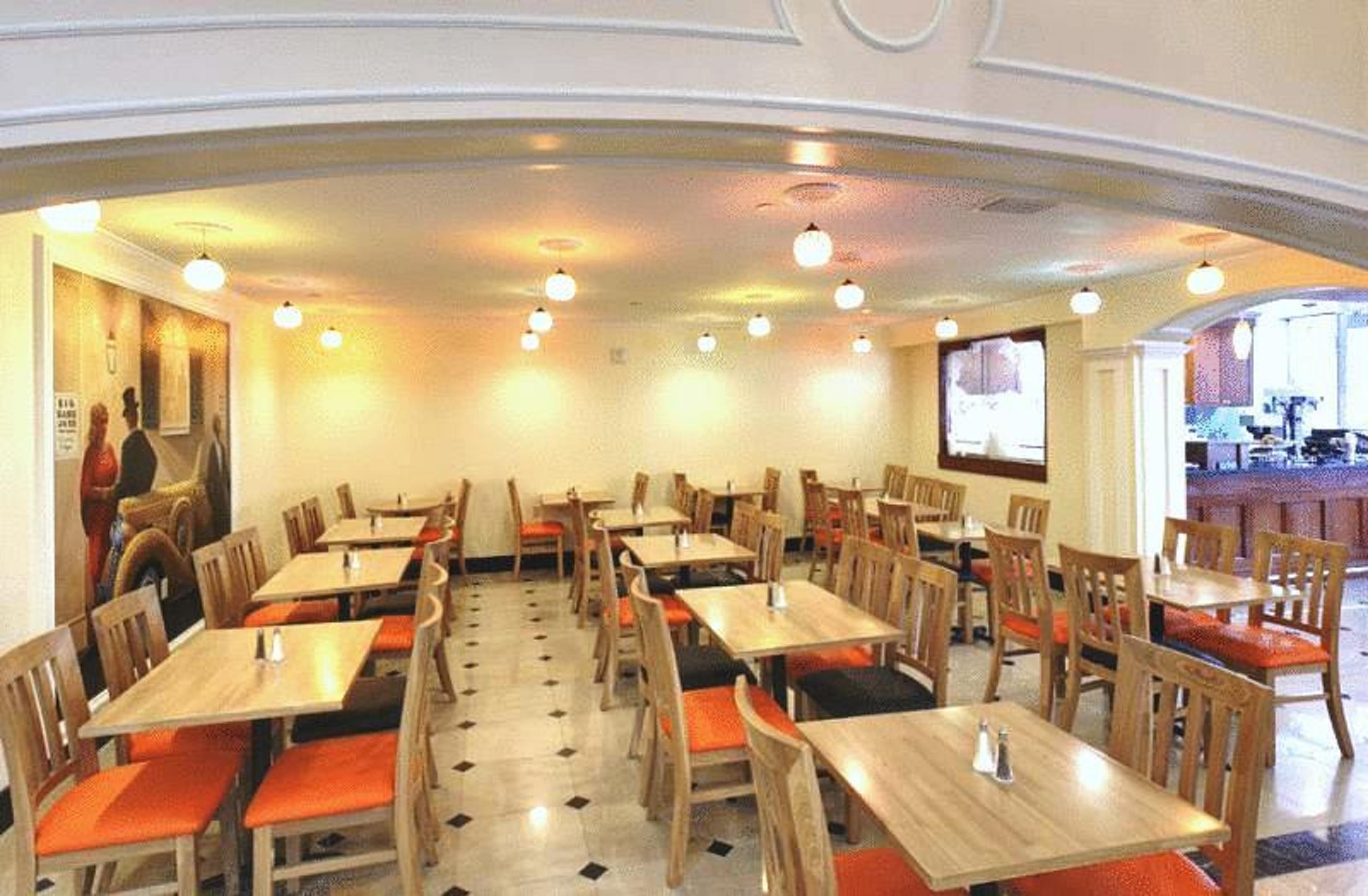 Hotel Wyndham Garden Baronne Plaza à La Nouvelle-Orléans Extérieur photo