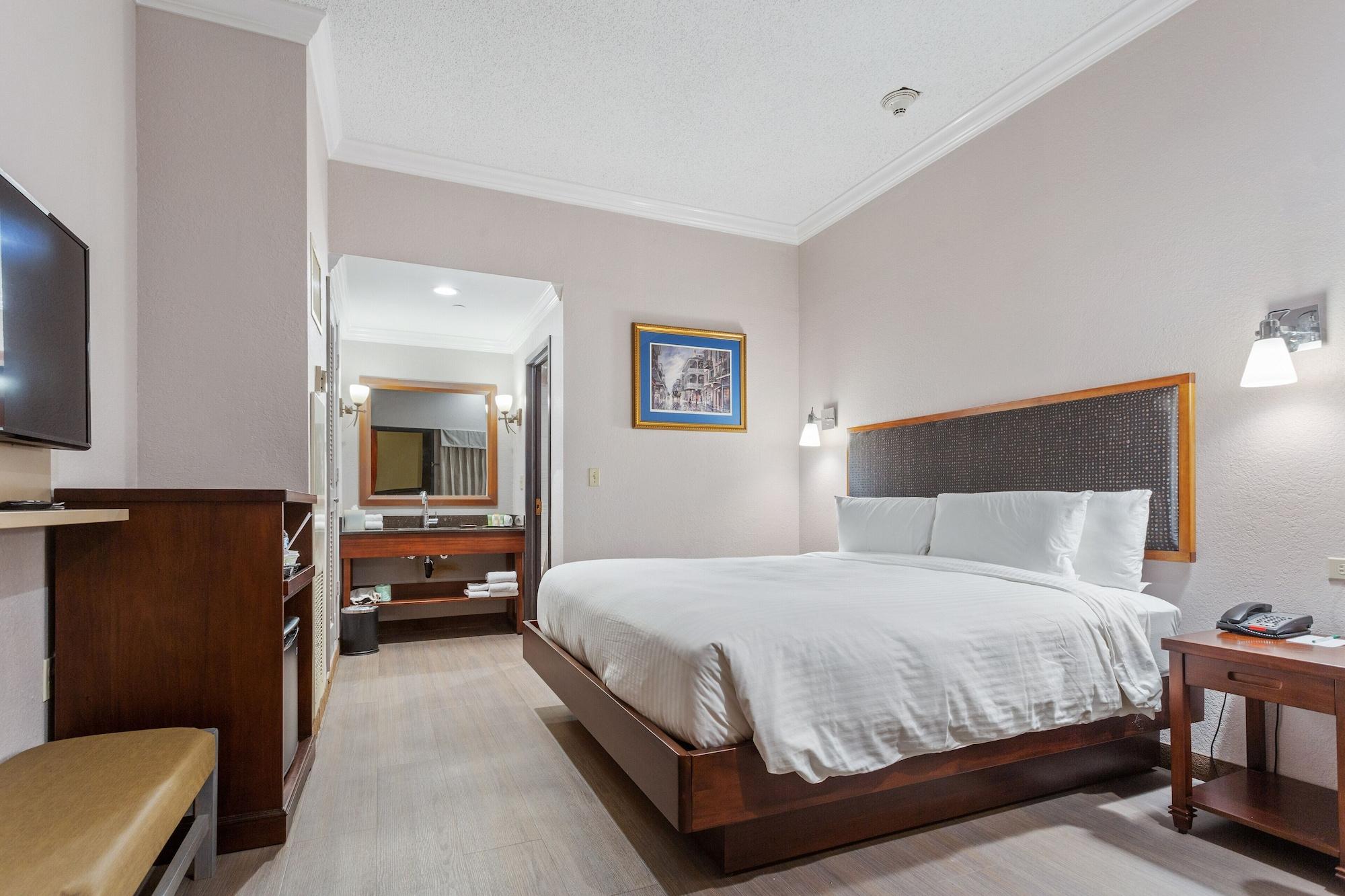 Hotel Wyndham Garden Baronne Plaza à La Nouvelle-Orléans Extérieur photo